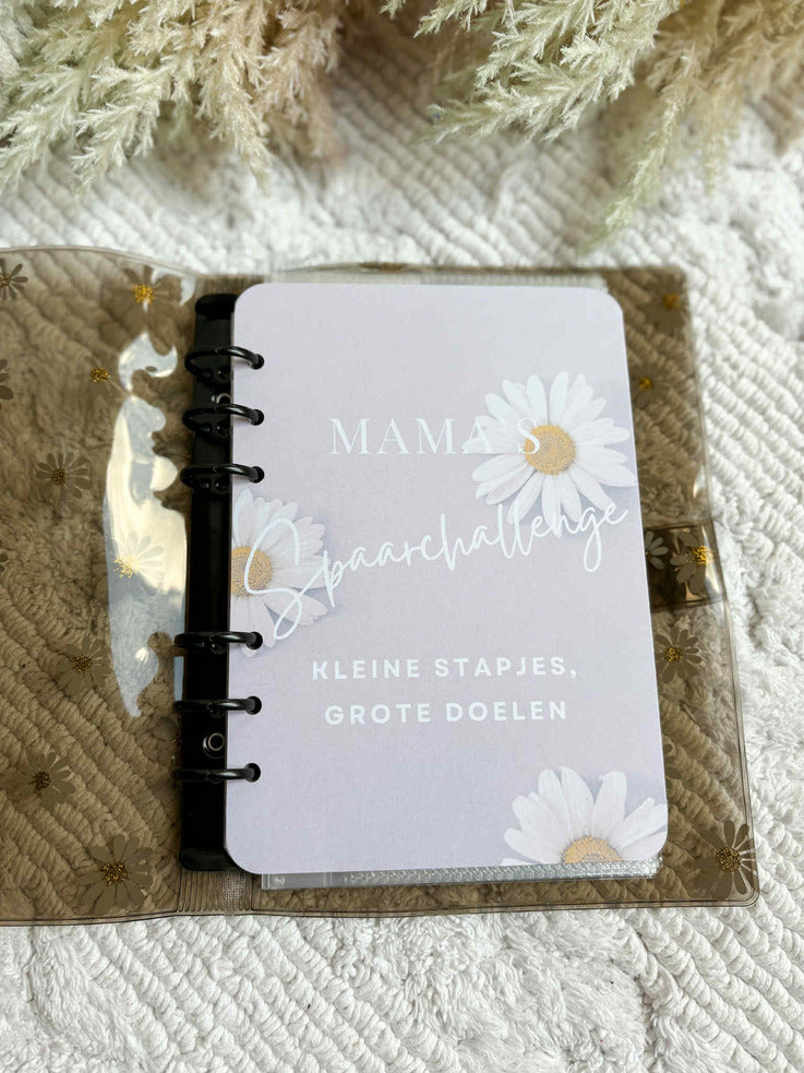 A6 €1200 Mama's Spaarchallenge Daisy Collectie